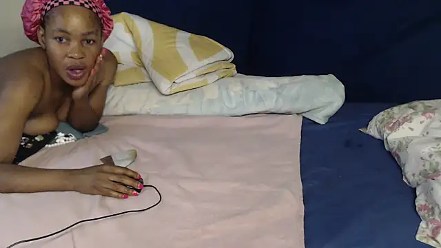 Sexy-Momo online show from 16, 11, 2025