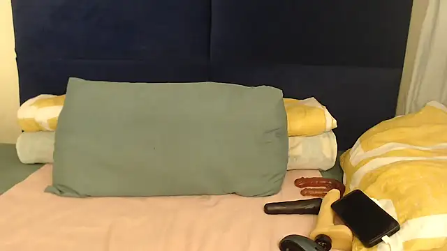 Sexy-Momo online show from 19, 12, 2025