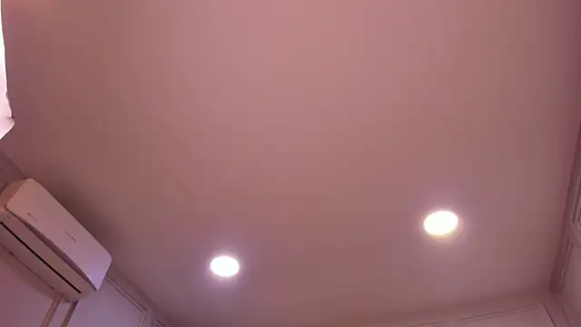 CharlotteBrownn  online show from 15, 2, 2026