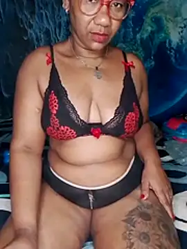 Snapshot of analgetica chatting on 24, 11, 2025 analgetica online show from 24, 11, 2025