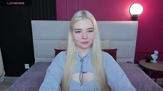 RuthBryant online show from 19, 9, 2025