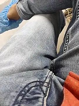 themasklover online show from 9, 4, 2026