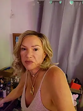 Sugarloveless online show from 22, 5, 2026
