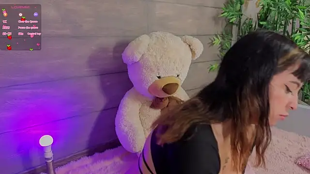 MeganAdamms online show from 12, 3, 2026