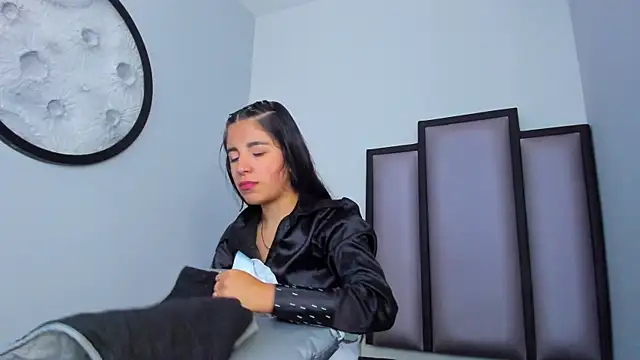 Lucy-23 online show from 24, 10, 2025