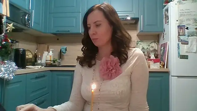 ALICAINWONDERLAND online show from 8, 1, 2026