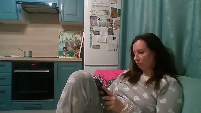 ALICAINWONDERLAND online show from 11, 1, 2026