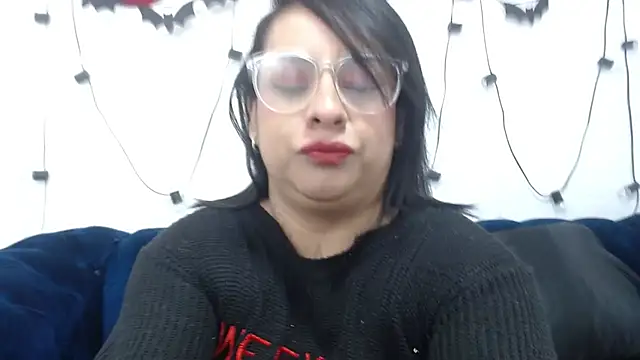 Snapshot of Naia69 chatting on 21, 11, 2025 Naia69 online show from 21, 11, 2025