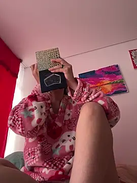 larsonbeverly online show from 6, 3, 2026