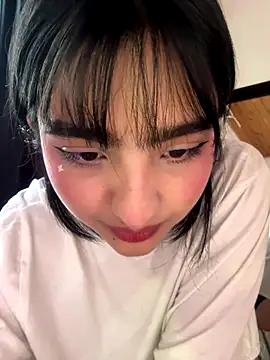 Clementyne30 online show from 10, 10, 2025