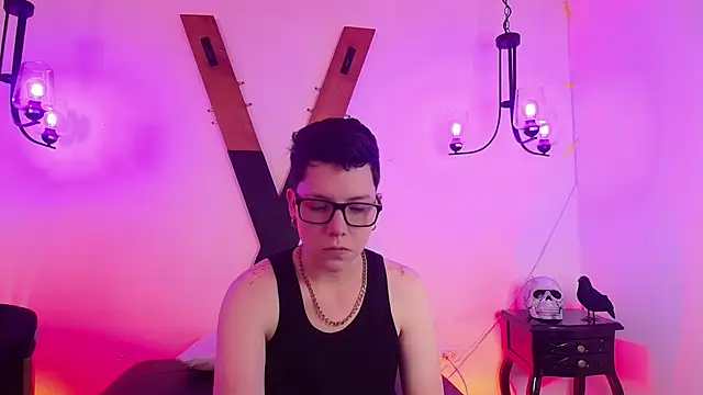 SpencerMontgomery online show from 26, 11, 2025