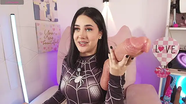 justonecute online show from 19, 5, 2026