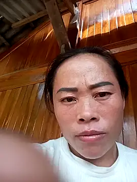 CoMay003 online show from 23, 9, 2025