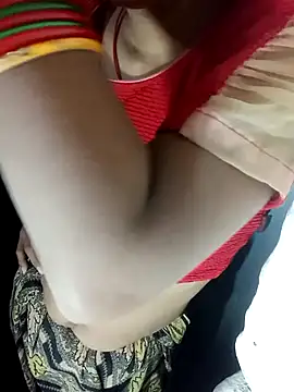 Snapshot of Sonam9696 chatting on 12, 10, 2025 Sonam9696 online show from 12, 10, 2025