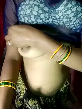 Snapshot of Sonam9696 chatting on 13, 11, 2025 Sonam9696 online show from 13, 11, 2025