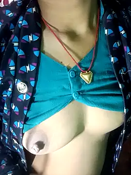 Snapshot of Sonam9696 chatting on 19, 12, 2025 Sonam9696 online show from 19, 12, 2025