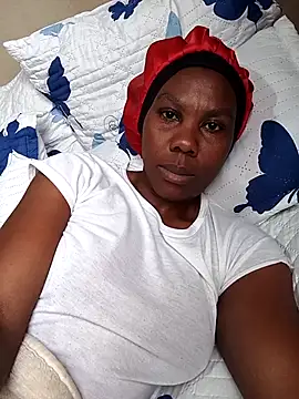 XXBUBBLYBARBIEXX online show from 15, 4, 2026