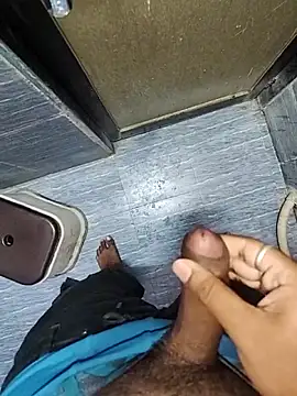 Snapshot of Kartik200798 chatting on 30, 9, 2025 Kartik200798 online show from 30, 9, 2025