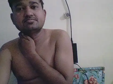 Snapshot of VadodaraBBC chatting on 4, 11, 2025 VadodaraBBC online show from 4, 11, 2025