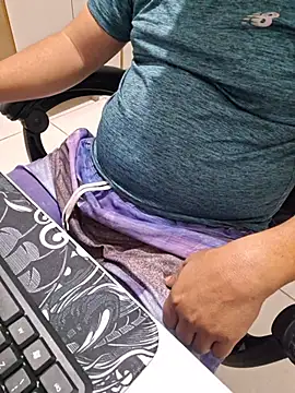 Carloskasado online show from 18, 2, 2026