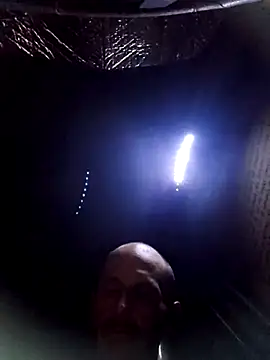 Snapshot of Romance32 chatting on 24, 10, 2025 Romance32 online show from 24, 10, 2025