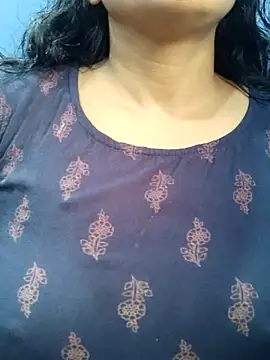 Snapshot of spicysuhana chatting on 1, 7, 2026 spicysuhana online show from 1, 7, 2026