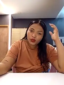 Snapshot of Cristal_hott1 chatting on 15, 2, 2026 Cristal hott1 online show from 15, 2, 2026