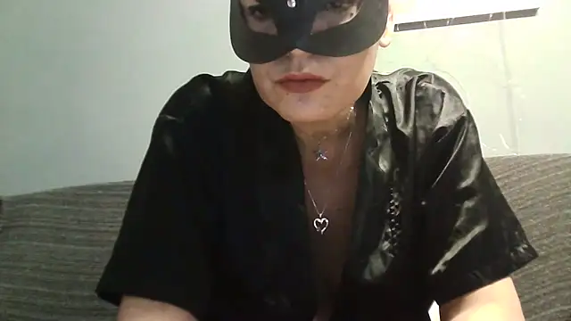 Snapshot of vanitafalcao chatting on 6, 11, 2025 vanitafalcao online show from 6, 11, 2025
