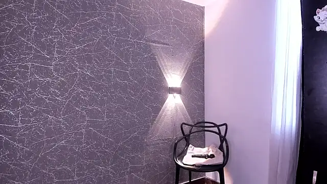 Miss Charlottet online show from 6, 10, 2025