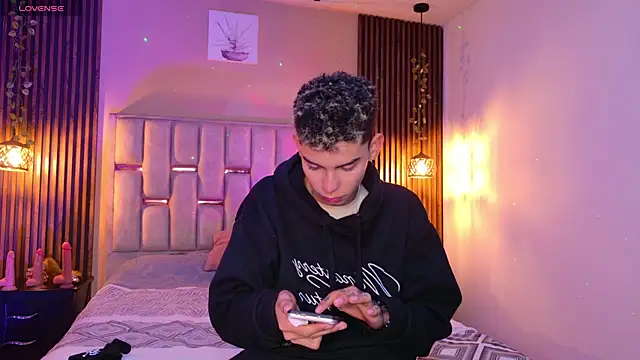 Room 69x online show from 5, 5, 2026