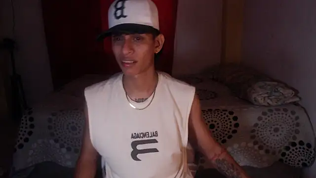 Snapshot of sung_yol chatting on 12, 11, 2025 sung yol online show from 12, 11, 2025