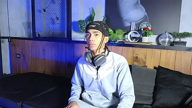 AlanCutee online show from 3, 5, 2026