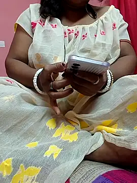 Snapshot of Cute-Swewty chatting on 9, 4, 2026 Cute-Swewty online show from 9, 4, 2026