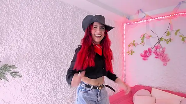 violet belle  online show from 9, 10, 2025