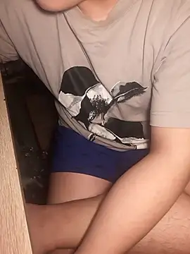 MinhTuan2002 online show from 26, 9, 2025