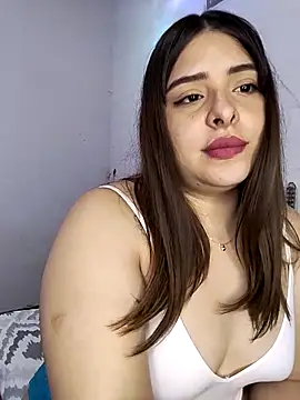 Nahomy cm online show from 10, 9, 2025