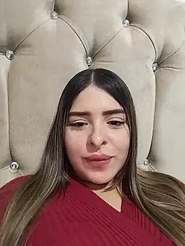 Snapshot of Nahomy_cm chatting on 27, 6, 2026 Nahomy cm online show from 27, 6, 2026