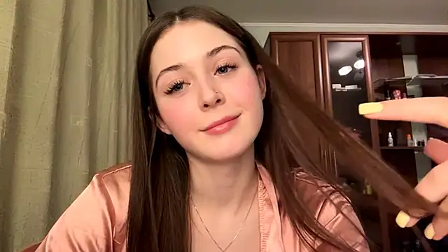 Snapshot of Adel_strongwoman chatting on 31, 3, 2026 Adel strongwoman online show from 31, 3, 2026