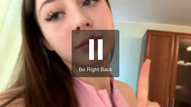 Snapshot of Adel_strongwoman chatting on 25, 4, 2026 Adel strongwoman online show from 25, 4, 2026
