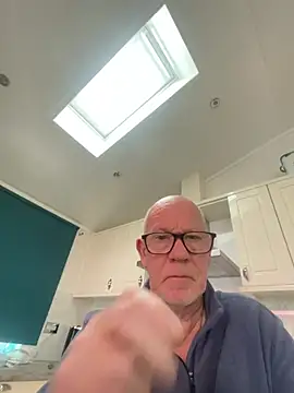 Snapshot of philefc chatting on 11, 1, 2026 philefc online show from 11, 1, 2026