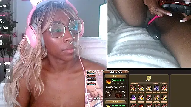 Snapshot of alys_at_college chatting on 10, 3, 2026 alys at college online show from 10, 3, 2026