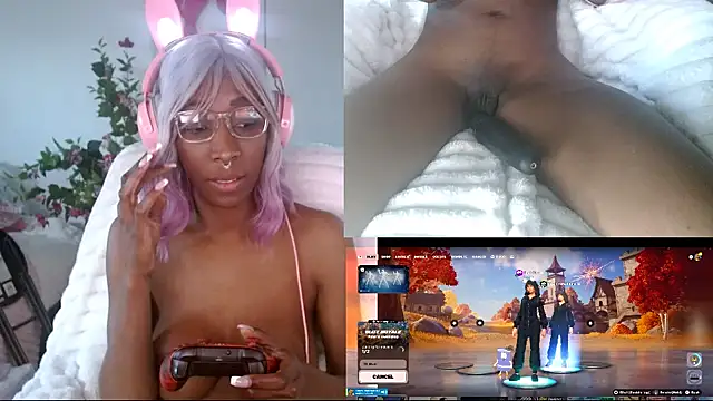 Snapshot of alys_at_college chatting on 14, 3, 2026 alys at college online show from 14, 3, 2026