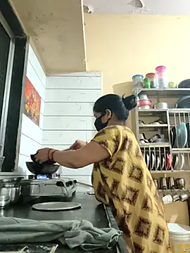 Snapshot of Gk_99999 chatting on 7, 3, 2026 Gk 99999 online show from 7, 3, 2026