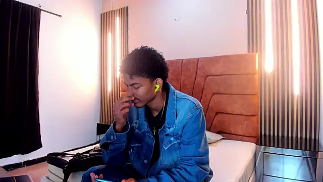 FYKMOR 1 online show from 15, 10, 2025