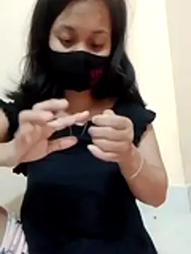 Sweet Bindika07 online show from 26, 10, 2025