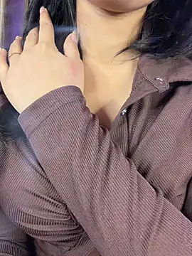 Snapshot of KARISHMA-STRIP chatting on 16, 4, 2026 KARISHMA-STRIP online show from 16, 4, 2026