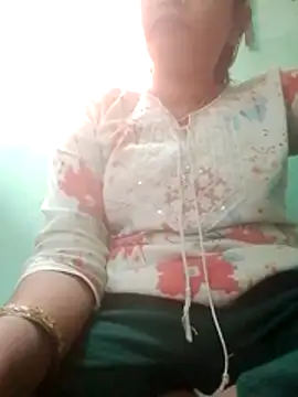 Snapshot of Chandrakanta-Devi chatting on 9, 11, 2025 Chandrakanta-Devi online show from 9, 11, 2025