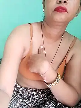 Snapshot of Chandrakanta-Devi chatting on 21, 7, 2026 Chandrakanta-Devi online show from 21, 7, 2026