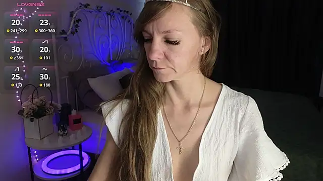 Snapshot of Jesica_mooon chatting on 17, 11, 2025 Jesica mooon online show from 17, 11, 2025