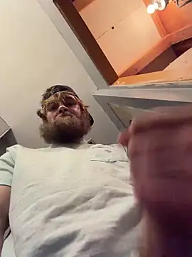 Snapshot of high3ndlowlife chatting on 1, 4, 2026 high3ndlowlife online show from 1, 4, 2026